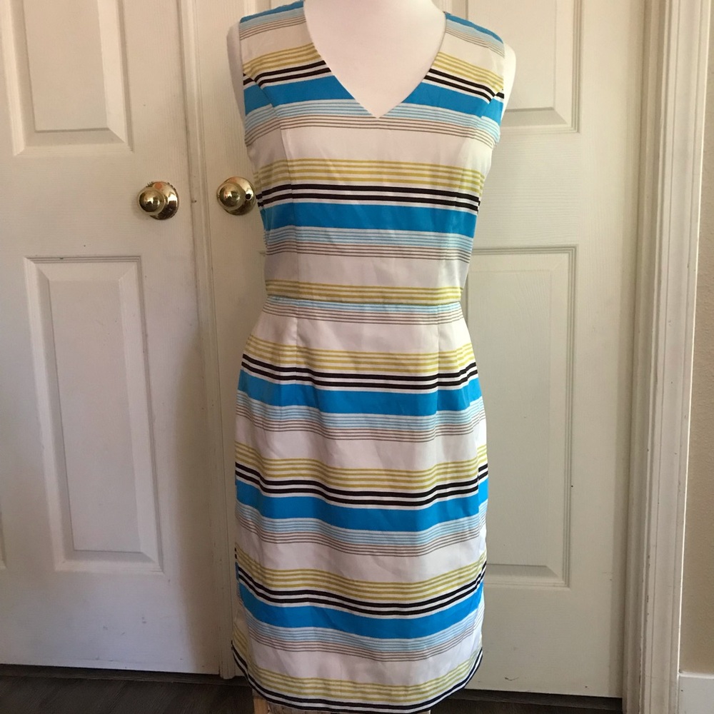 Banana republic striped dress size 4 Multicolor.